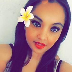 Meet your Posher, Nora